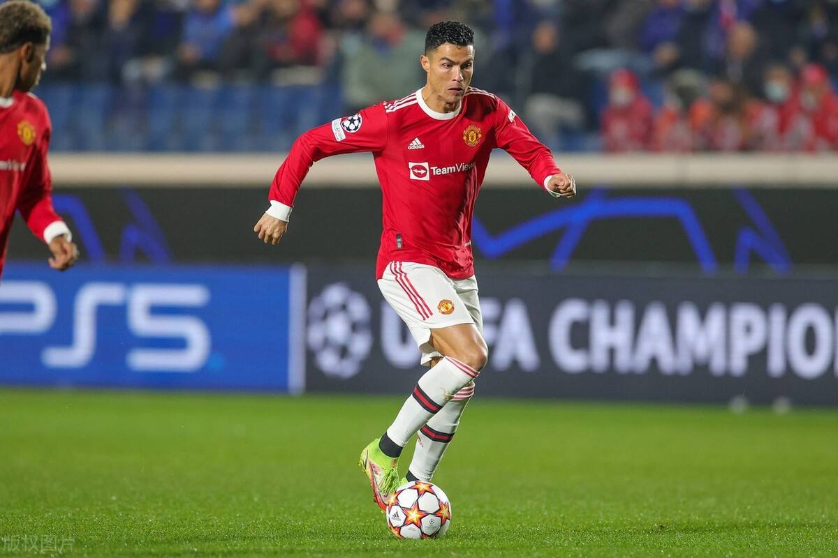 九游下载安装-包含足总杯倒计时,辽宁本钢赛前单刀错失,细节引发关注,底气十足,年轻球员得到机会的词条