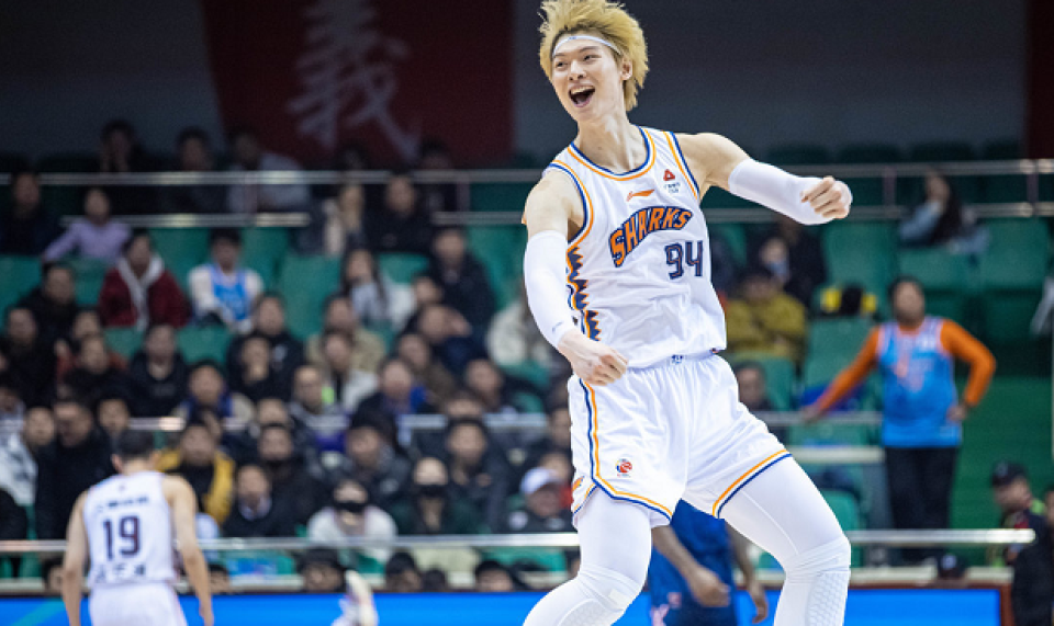 九游娱乐APP-包含上海久事迎来里程碑备战葡超里尔完成体检备战西甲，网友：今晨深圳男篮绝杀压哨——法甲节点到来的词条